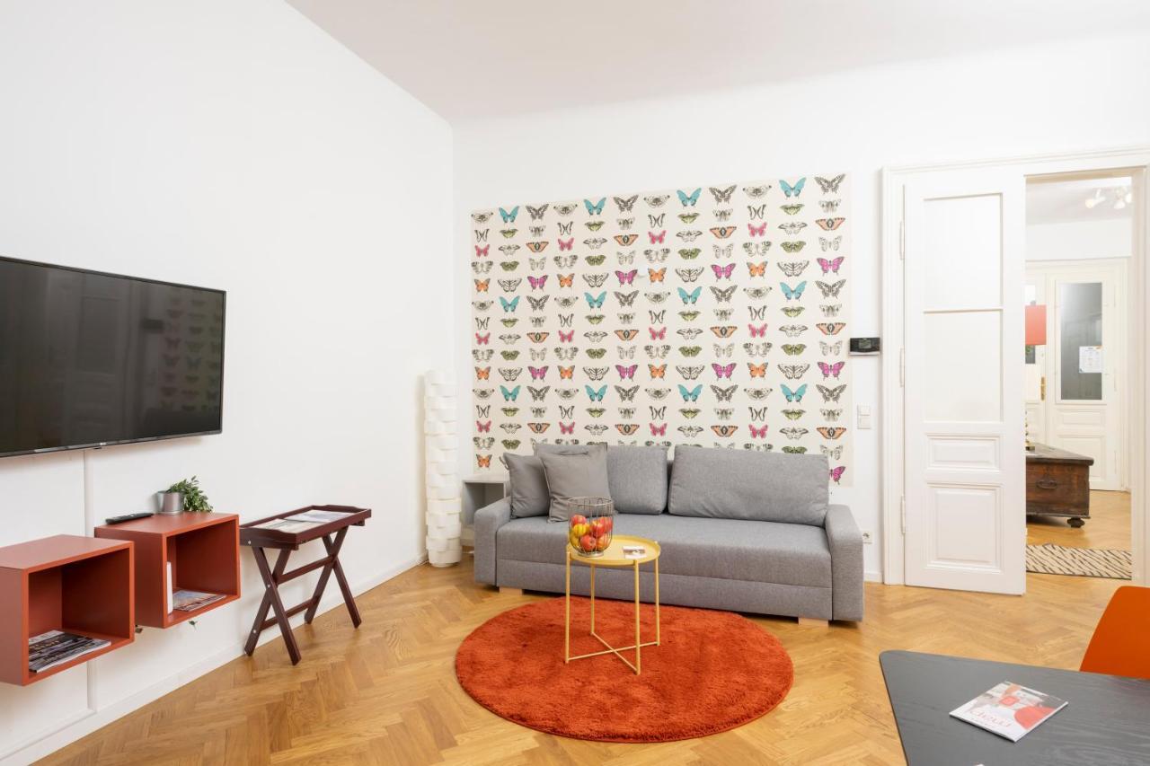 Luxury Suites Liechtenstein Vienna Esterno foto