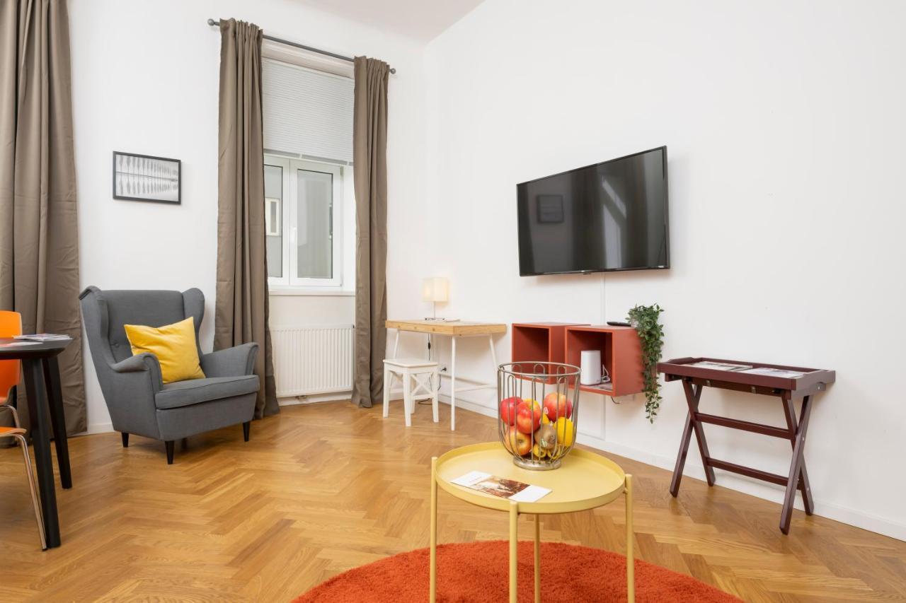 Luxury Suites Liechtenstein Vienna Esterno foto