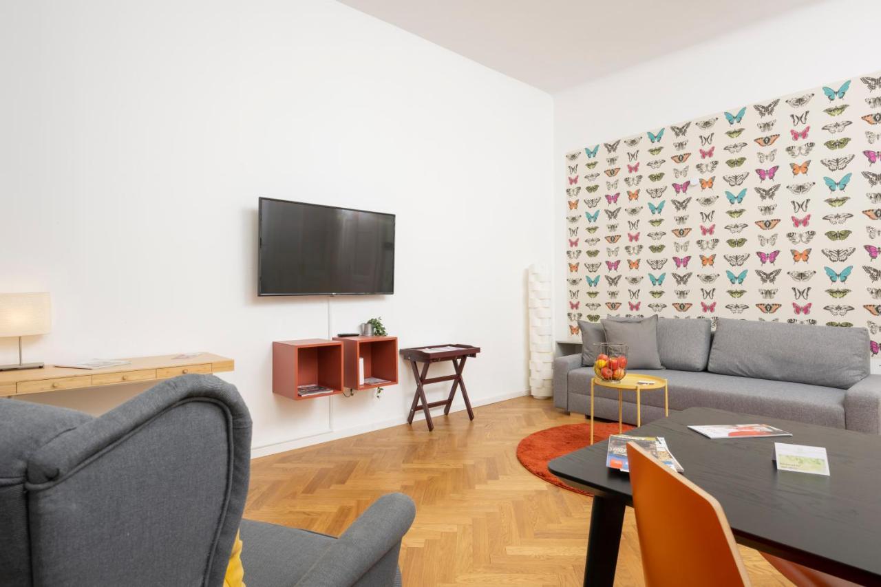 Luxury Suites Liechtenstein Vienna Esterno foto