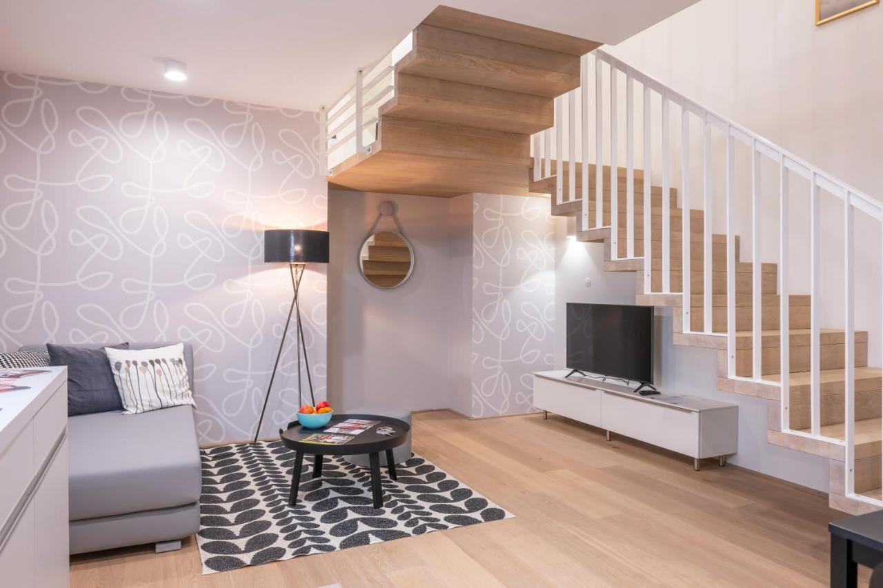 Luxury Suites Liechtenstein Vienna Esterno foto