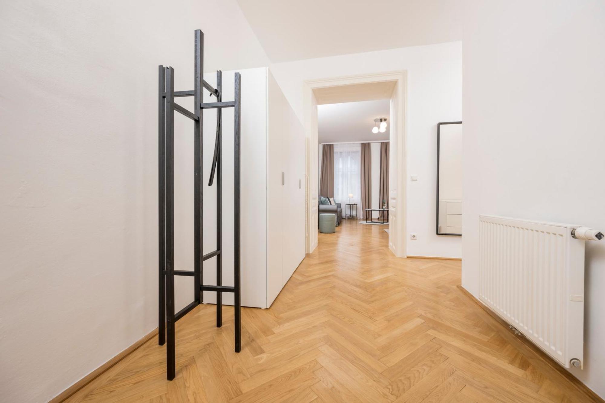 Luxury Suites Liechtenstein Vienna Esterno foto