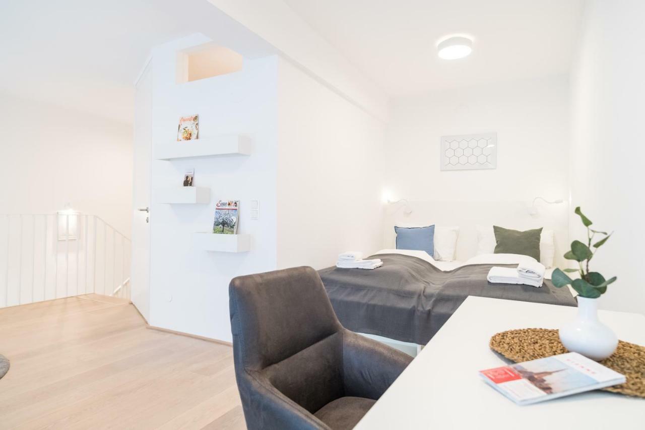 Luxury Suites Liechtenstein Vienna Esterno foto